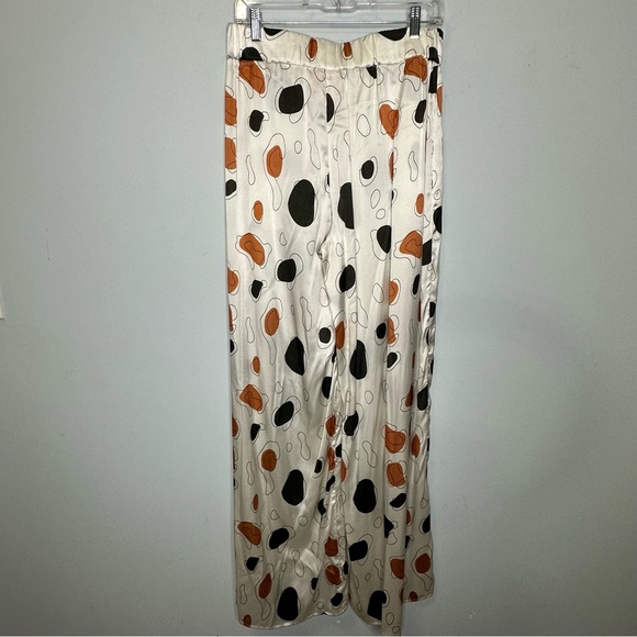 IZA A Monogram Lounge Collection Silk Blend White Printed Pants Size 12 - Picture 2 of 10